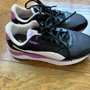 Puma Women's Black and Pink Sneakers